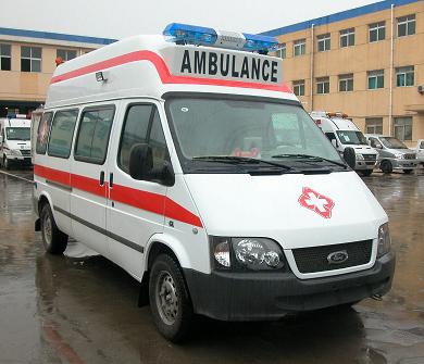 BF5038XJH型救护车