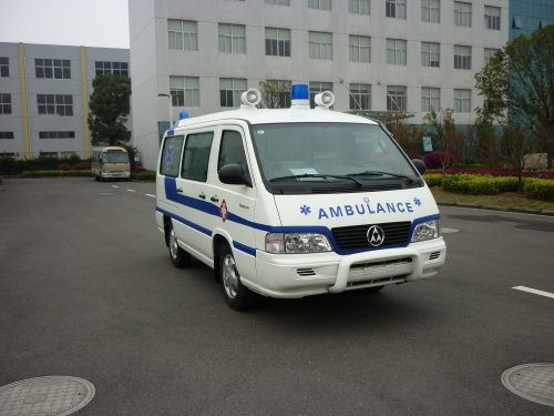 NBC5032XJH01型救护车