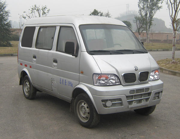 EQ5025XXYF6型厢式运输车