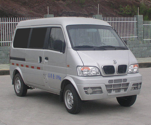 EQ5021XXYF64型厢式运输车