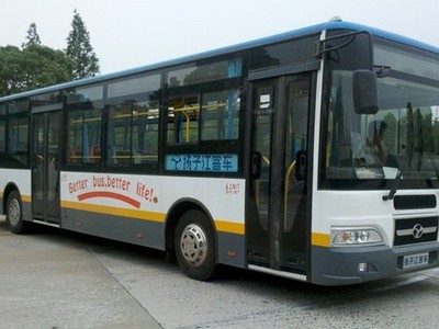 WG6121NQM4型城市客车图片