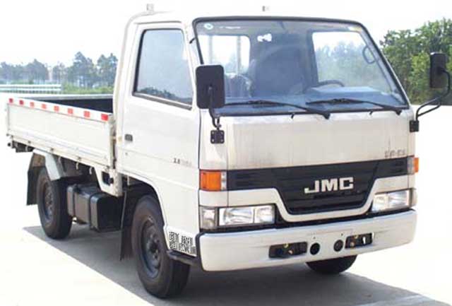JX1030TAA4型载货汽车