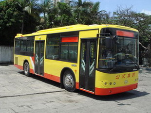 XMQ6105G6型城市客车