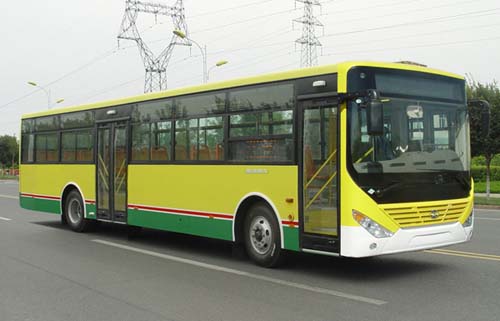 XJ6120GC5A型城市客车
