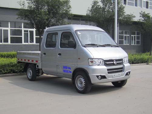 KMC1021A29S4型载货汽车