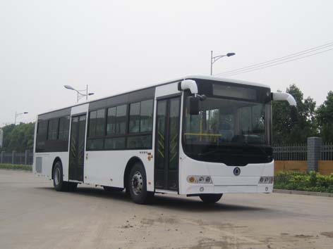 申龙城市客车图片