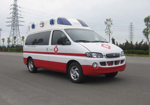 WYH5031JH型救护车
