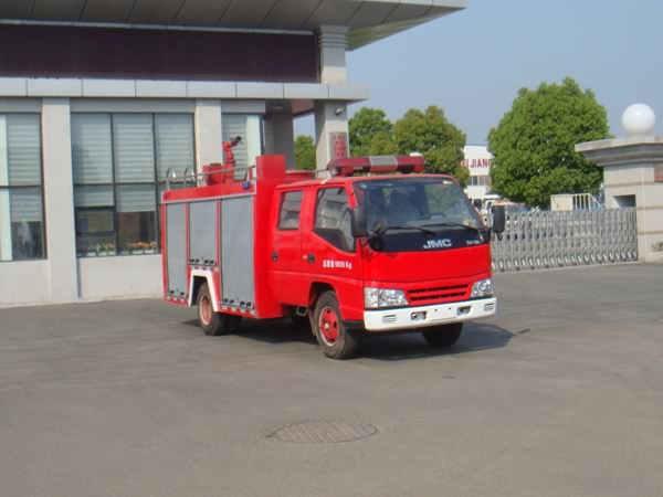江特水罐消防车图片