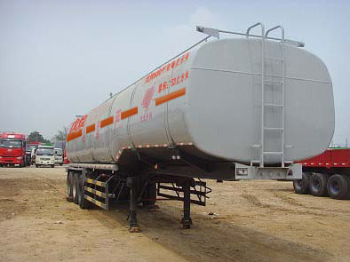 QLG9406GRY型易燃液体罐式运输半挂车