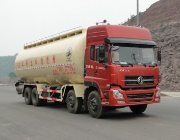 熊猫低密度粉粒物料运输车图片
