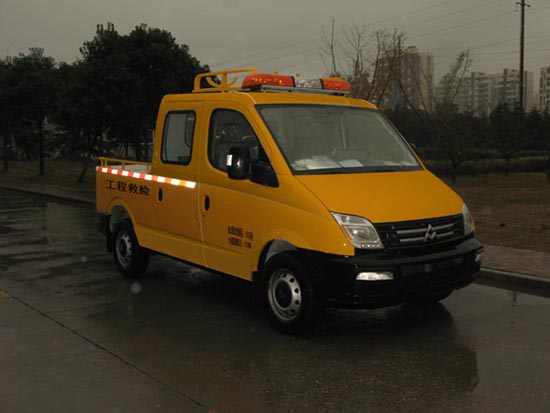 SH5040XXHA2D4型救险车