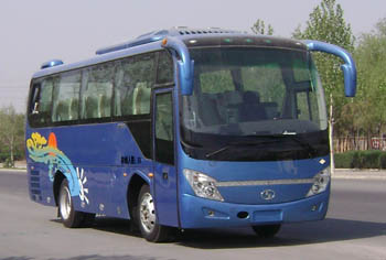 SLG6810T5ER型客车
