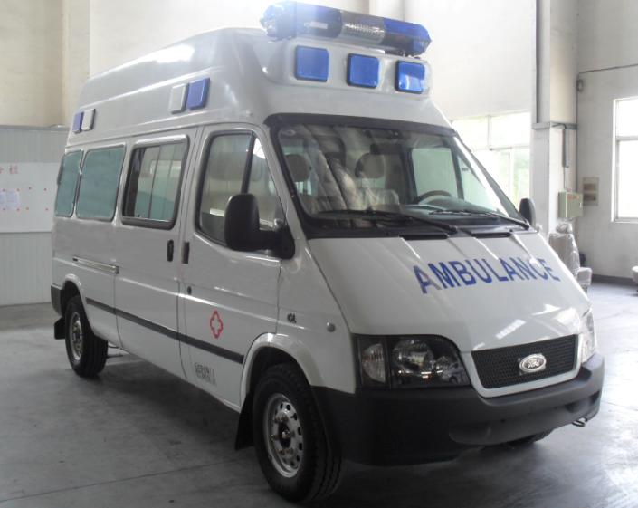 上海新华汽车厂XH5042XJH4型救护车