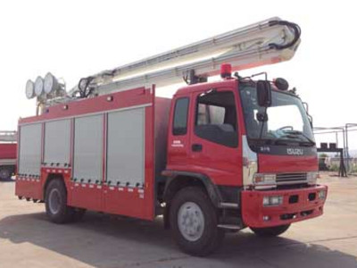 中联25-30万10吨照明消防车