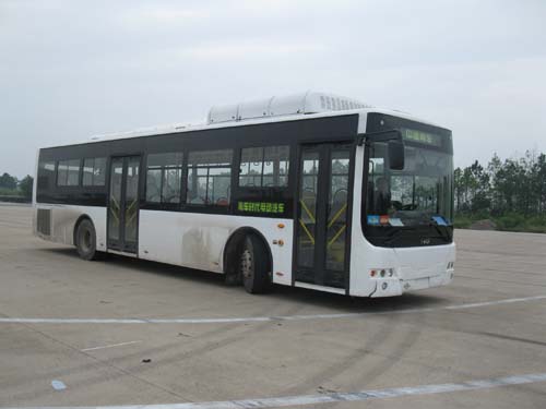 TEG6129EHEVN03型混合动力城市客车