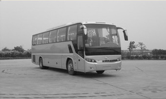 KLQ6115E4型客车