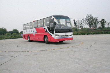 KLQ6115QE4型客车