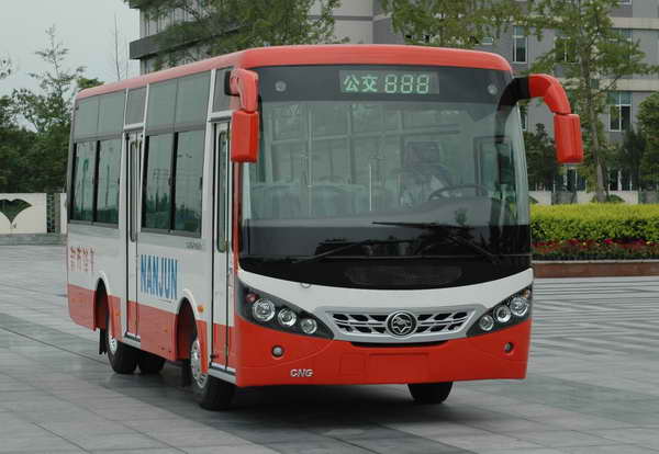 CNJ6750JQNM型城市客车