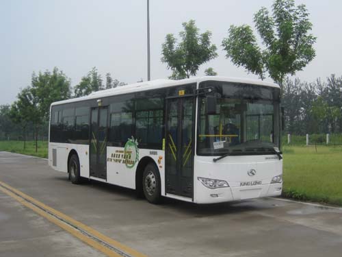 XMQ6106AGHEV1型混合动力城市客车
