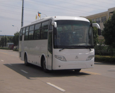 XQX6100DH4Y型客车