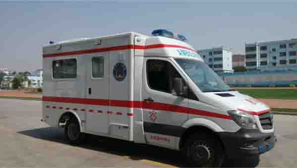 CEV5040XJH2型救护车