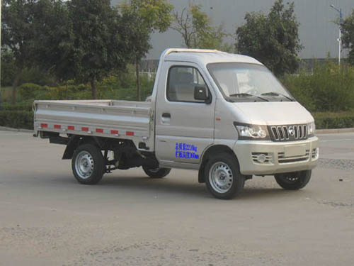 KMC1021Q29D4型载货汽车