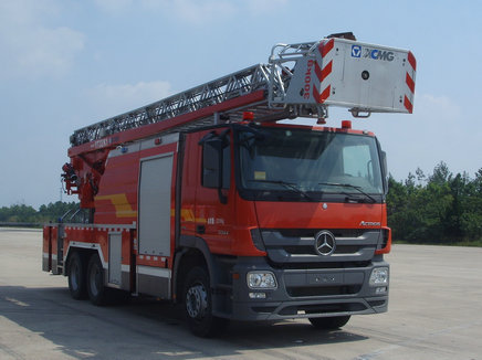 XZJ5296JXFYT32-K1型云梯消防车