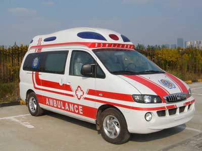 HFC5036XJHH3LF型救护车