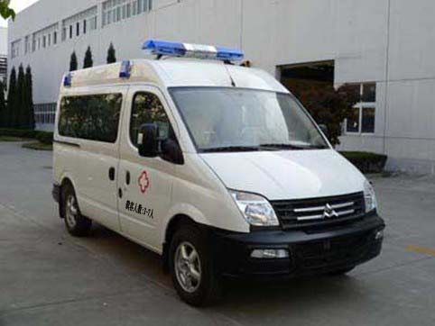 HYD5030XJHA1D4型救护车