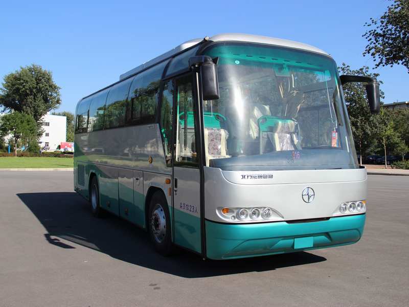 BFC6903L2D4型豪华旅游客车