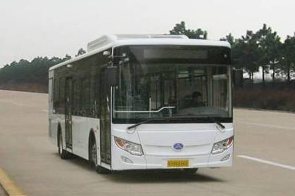 YH6121HEV型插电式混合动力城市客车