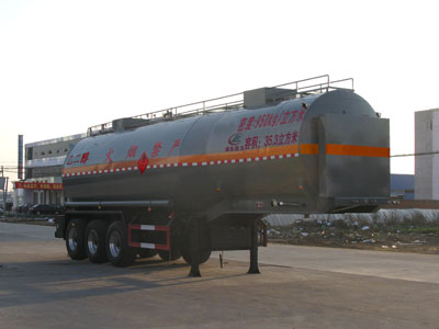 CLW9400GRY型易燃液体罐式运输半挂车