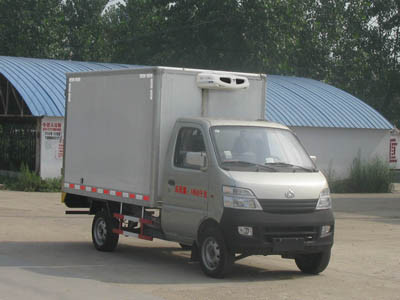 CLW5020XLC4型冷藏车图片