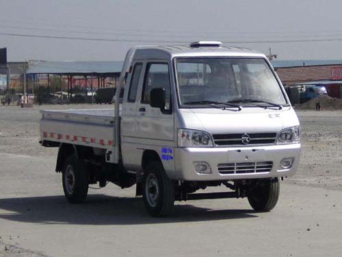 KMC1020LLB26P4型载货汽车