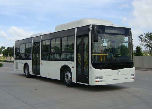 XML6115JHEVA5CN2型混合动力城市客车