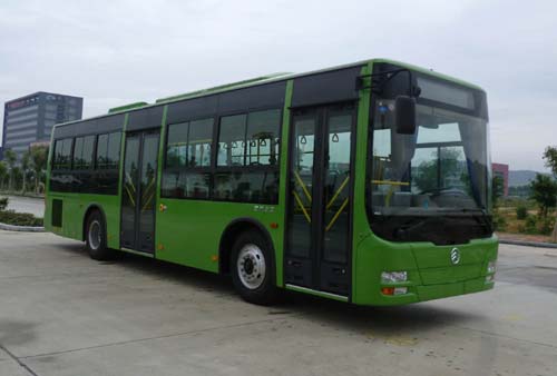 XML6105JHEVA8C型混合动力城市客车