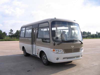 YXC6608HK1型客车