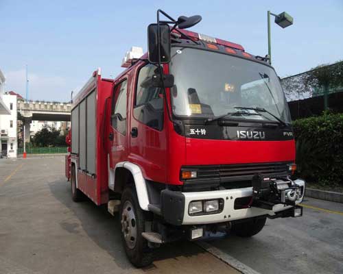 WHG5121TXFJY80型庆铃五十铃FVR重卡抢险救援消防车