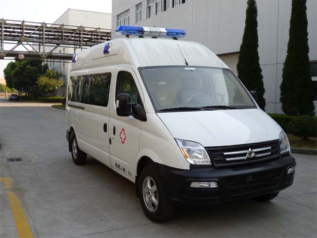 组图：上海汽车商用车救护车图片