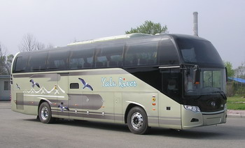 DD6128C01型客车