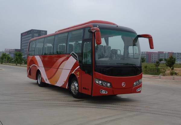 XML6957J18N型客车