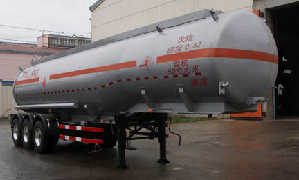 哈尔滨建成北方专用车JC9406GRY型易燃液体罐式运输半挂车