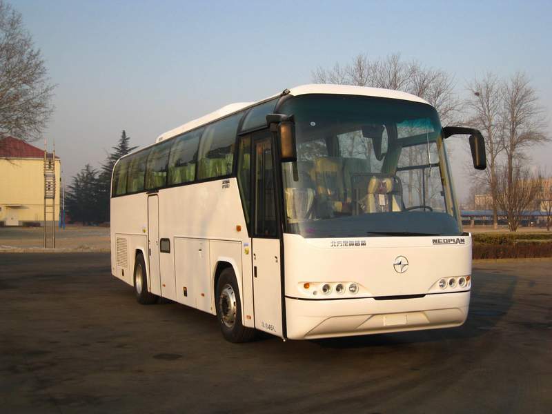 BFC6110A3型豪华旅游客车