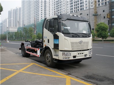 CGJ5160ZXXE4型解放J6L车厢可卸式垃圾车