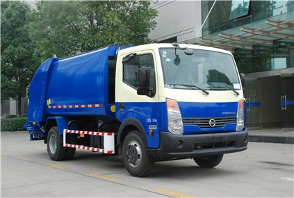 CGJ5084ZYS型郑州日产凯普斯达压缩式垃圾车
