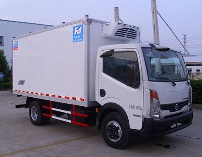 KFT5045XLC4型郑州日产凯普斯达冷藏车
