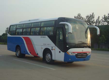 LCK6890DN型客车