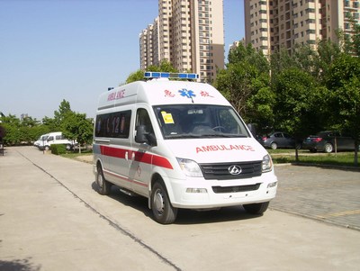XLG5033XJHCY4型救护车