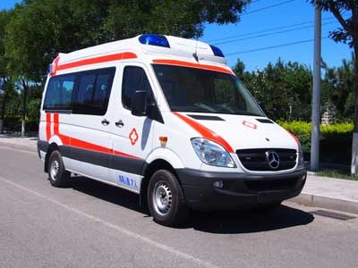 BBL5043XJH型救护车图片