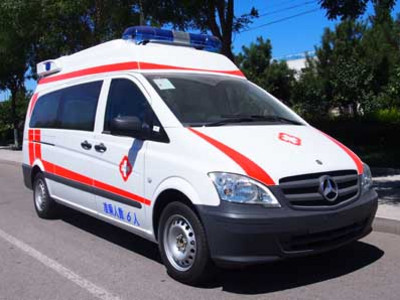 BBL5032XJH型救护车图片